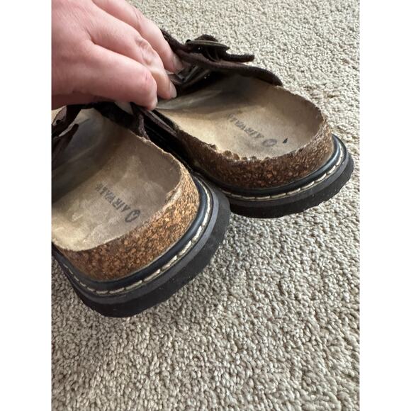 Airwalk Double Strap Brown Leather Sandals w/ Buckles Men's Size 7 Cork Footbed - Picture 5 of 11